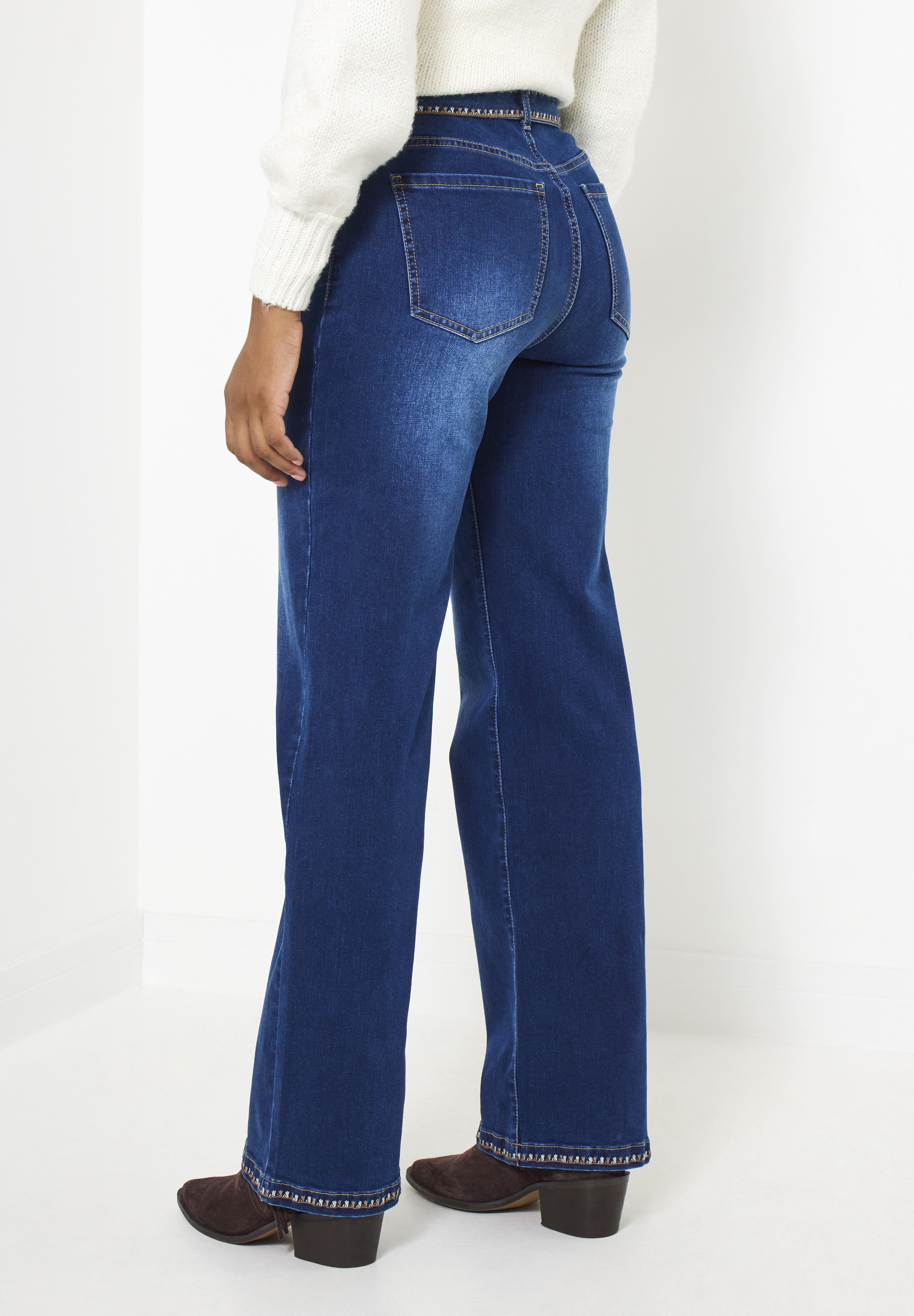 Embroidered Wide Leg Jeans, DARK BLUE EMBROIDERY, alternate image number 2