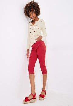 Stretch Denim Capri Pant